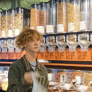 Meet your Posher, Lucas